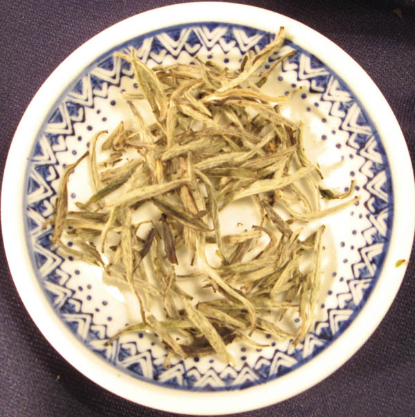 Silver Needles (2 oz) Silver Needles (2 oz)